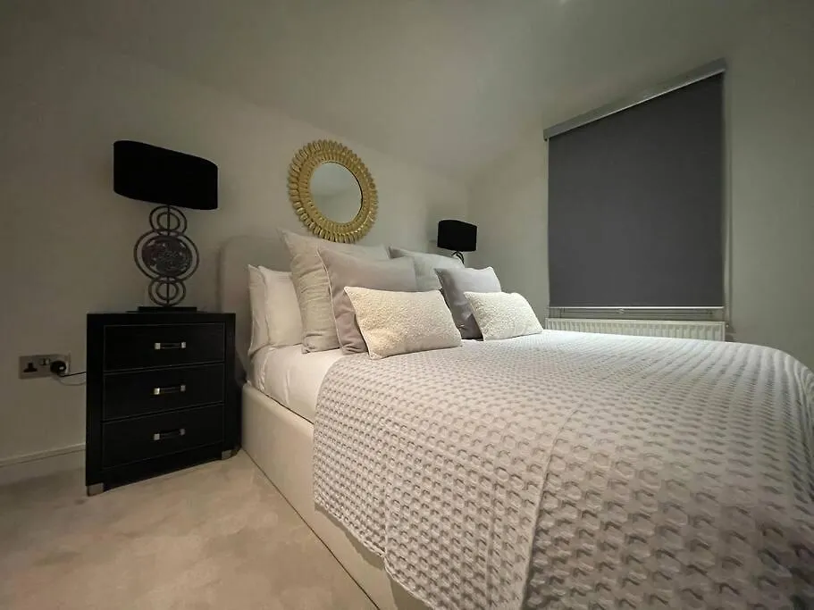 Quintessential Town House Close To Central London United Kingdom